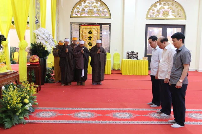 Phái đoàn Thường trực HĐND tỉnh Hưng Yên