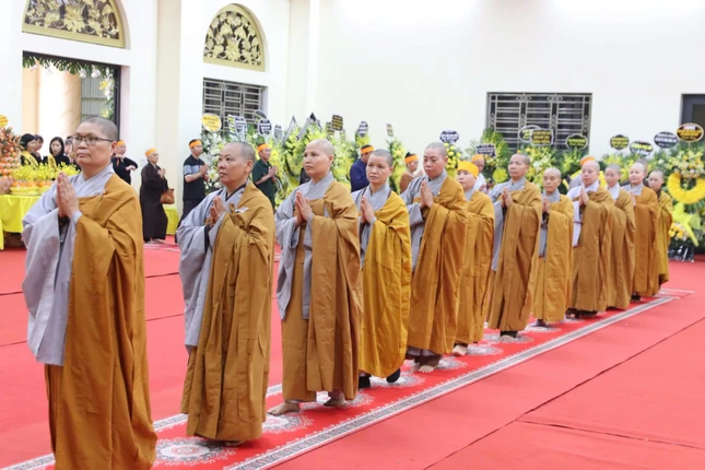 Đoàn Quan Âm tu viện (TP.HCM)