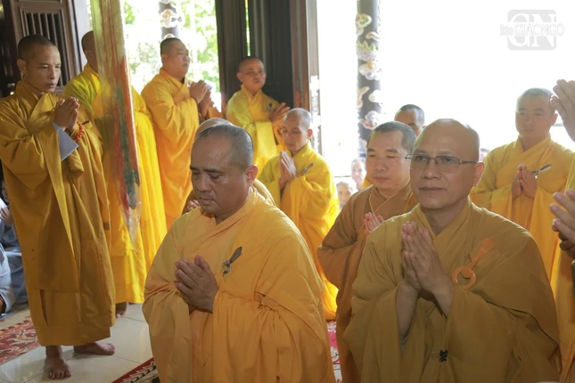 Thành kính tưởng niệm Tôn sư