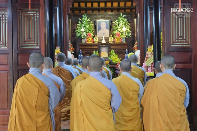 Thành kính tưởng niệm vị giáo phẩm từng có vai trò lớn cùng những đóng góp quan trọng cho Phật giáo VN thế kỷ XX, đặc biệt với vùng đất Thừa Thiên và Quảng Trị