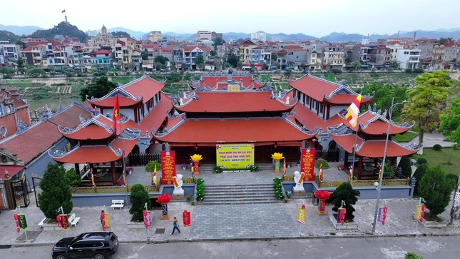 Đại hội đại biểu Phật giáo tỉnh Lạng Sơn lần thứ IV, nhiệm kỳ 2026-2031 sẽ chính thức khai mạc vào lúc 8 giờ sáng mai, ngày 22-4 tại hội trường UBND phường Đông Kinh