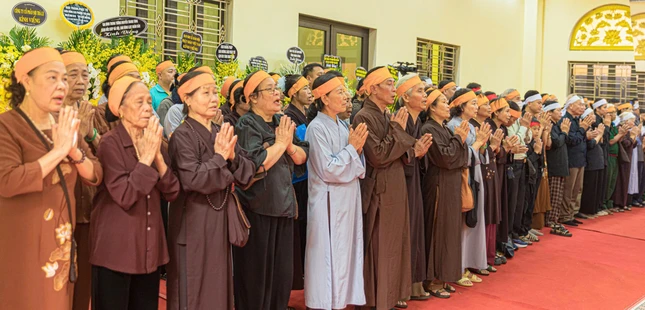 Ảnh: Phật sự Hưng Yên