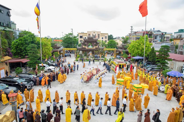 Ảnh: Phật sự Hưng Yên