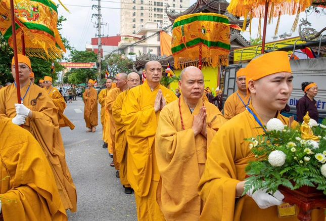 Ảnh: Phật sự Hưng Yên