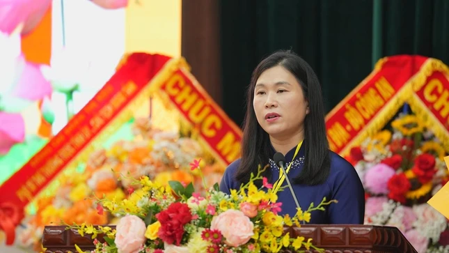 Bà Trần Thanh Nhàn phát biểu