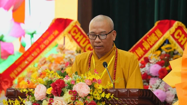 Thượng tọa Thích Quảng Truyền phát biểu khai mạc