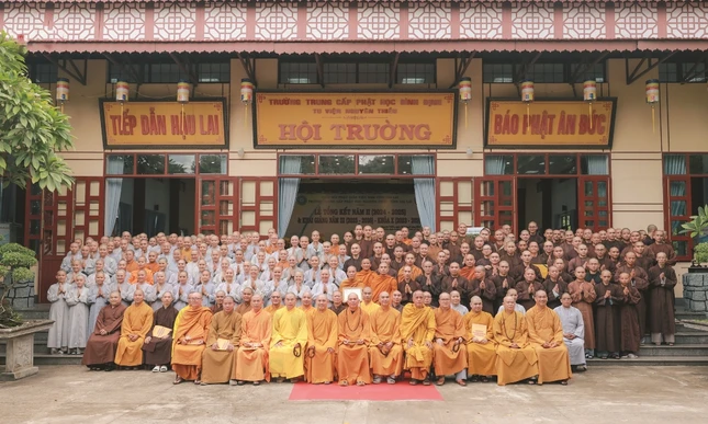 Trường Trung cấp Phật học Nguyên Thiều Gia Lai khai giảng năm III, niên khóa 2023-2026 - Ảnh: Phùng Anh Quốc