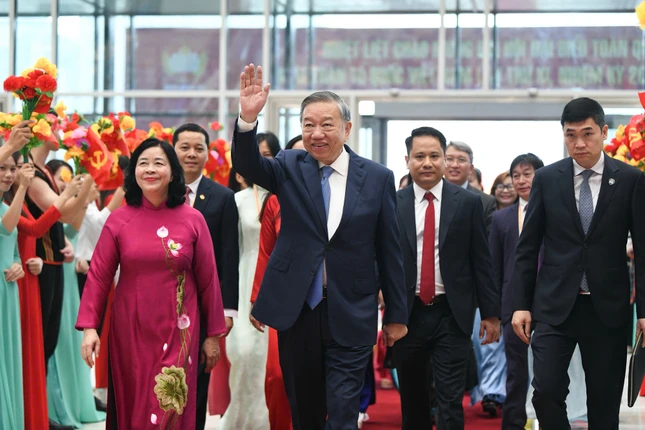 Tổng Bí thư, Chủ tịch nước Tô Lâm tới dự khai mạc Đại hội XI của MTTQVN nhiệm kỳ 2026-2031