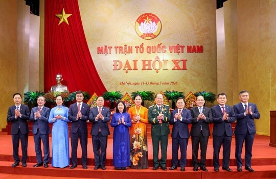 Ban Thường trực Ủy ban Trung ương MTTQVN khóa XI ra mắt đại hội
