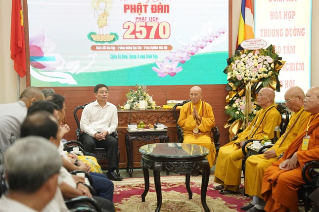 Hòa thượng Thích Khế Chơn tri ân sự quan tâm của quý vị lãnh đạo TP.Huế
