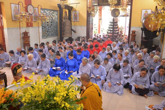 Khóa lễ tụng kinh Khóa lễ tụng kinh