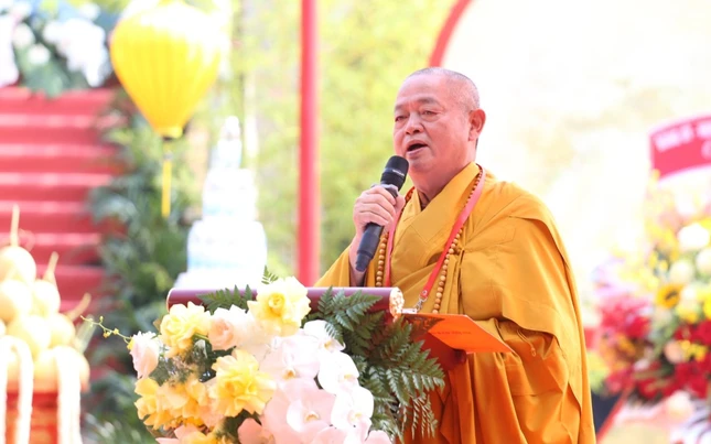 Thượng tọa Thích Thanh Hòa tuyên đọc Diễn văn Đại lễ Phật đản Phật lịch 2570