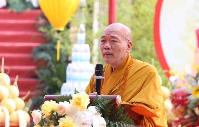 Hòa thượng Thích Thanh Hiện tuyên đọc Thông điệp Đại lễ Phật đản Phật lịch 2570