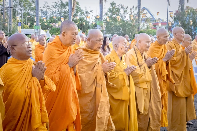 Niệm Phật cầu gia bị