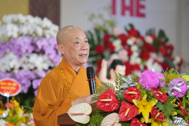 Hòa thượng Thích Bảo Nghiêm cung tuyên Thông điệp Đại lễ Phật đản Phật lịch 2570 của Đức Pháp chủ GHPGVN