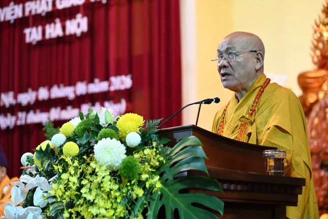 Hòa thượng Thích Quảng Tùng ban đạo từ Hòa thượng Thích Quảng Tùng ban đạo từ