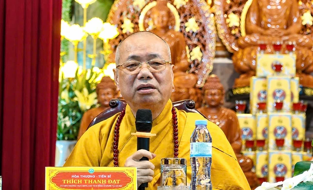 Hòa thượng Thích Thanh Đạt thuyết giảng Hòa thượng Thích Thanh Đạt thuyết giảng