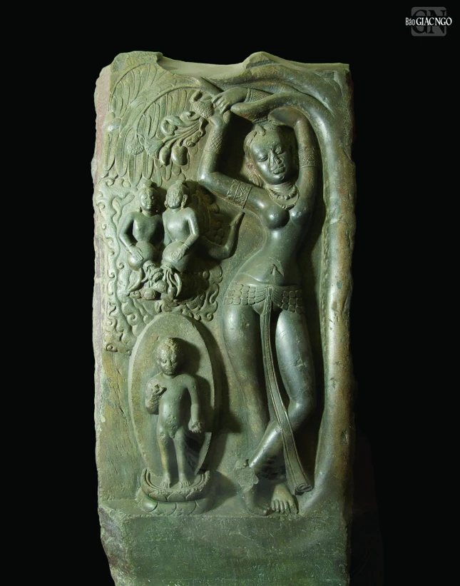 Hoàng hậu Maya hạ sanh Thái tử Tất-đạt-đa, thế kỷ IV-V, chạm khắc đá, Bảo tàng Quốc gia Kathmandu, Nepal