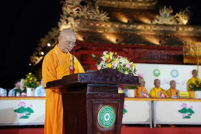 Hòa thượng Thích Huệ Phước phát biểu khai mạc