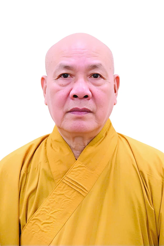 Hòa thượng Thích Quảng Tùng, Phó Chủ tịch Hội đồng Trị sự, Trưởng ban Từ thiện xã hội T.Ư, Trưởng ban Trị sự GHPGVN TP.Hải Phòng Hòa thượng Thích Quảng Tùng, Phó Chủ tịch Hội đồng Trị sự, Trưởng ban Từ thiện xã hội T.Ư, Trưởng ban Trị sự GHPGVN TP.Hải Phòng