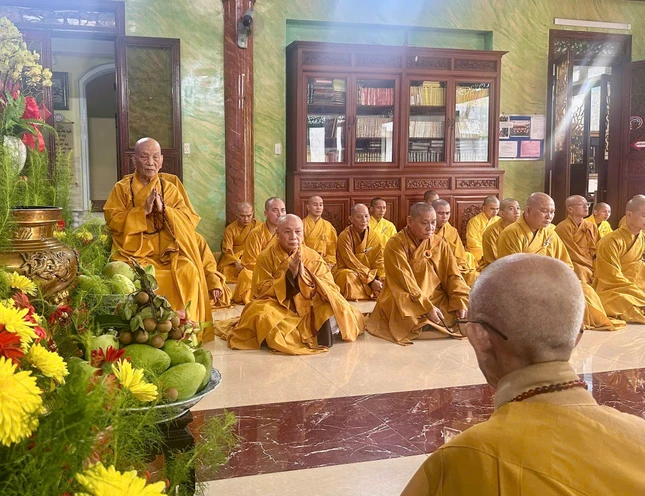 Thính giới