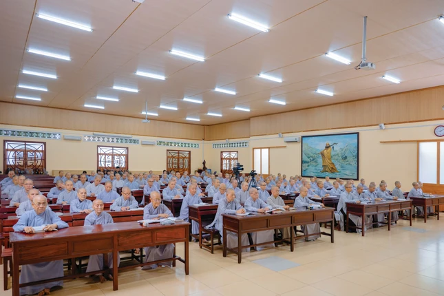 Nuôi dưỡng giới thân tuệ mạng qua các giờ thính pháp