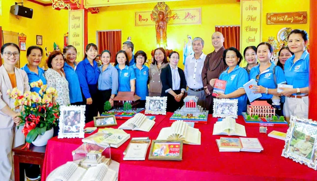 Không gian văn hóa Hồ Chí Minh tại chùa Quang Minh