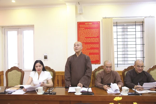 Đại diện Ban Trị sự GHPGVN tỉnh Hưng Yên trong một lần làm việc với lãnh đạo tỉnh nhà Đại diện Ban Trị sự GHPGVN tỉnh Hưng Yên trong một lần làm việc với lãnh đạo tỉnh nhà