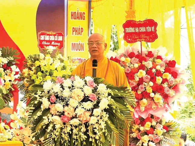Hòa thượng Thích Quảng Hà, Phó Chủ tịch Hội đồng Trị sự, Trưởng ban Trị sự GHPGVN tỉnh Ninh Bình sách tấn Tăng Ni Hòa thượng Thích Quảng Hà, Phó Chủ tịch Hội đồng Trị sự, Trưởng ban Trị sự GHPGVN tỉnh Ninh Bình sách tấn Tăng Ni