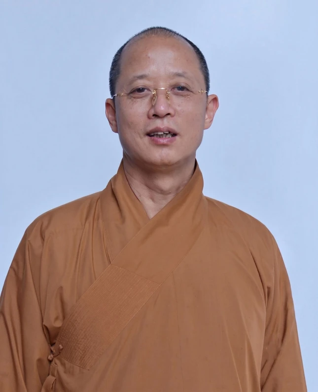 Thượng tọa Thích Minh Nghiêm, Ủy viên Thường trực Hội đồng Trị sự, Trưởng ban Trị sự GHPGVN tỉnh Phú Thọ Thượng tọa Thích Minh Nghiêm, Ủy viên Thường trực Hội đồng Trị sự, Trưởng ban Trị sự GHPGVN tỉnh Phú Thọ