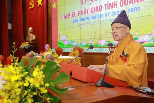 Hòa thượng Thích Thanh Quyết đúc kết phiên làm việc