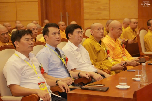 Đại biểu tham dự