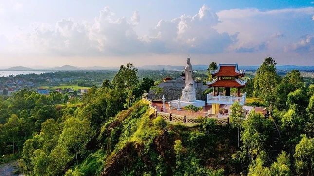 Chùa Ngọc Lâm ở Quỳnh Lưu, Nghệ An là nơi Đại lão Hòa thượng Thích Thanh Bản trụ trì nhiều năm - Ảnh: Tổ đình Ngọc Lâm