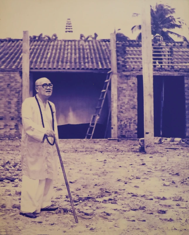 Chân dung Hòa thượng Thích Pháp Lan (1913-1994) Chân dung Hòa thượng Thích Pháp Lan (1913-1994)