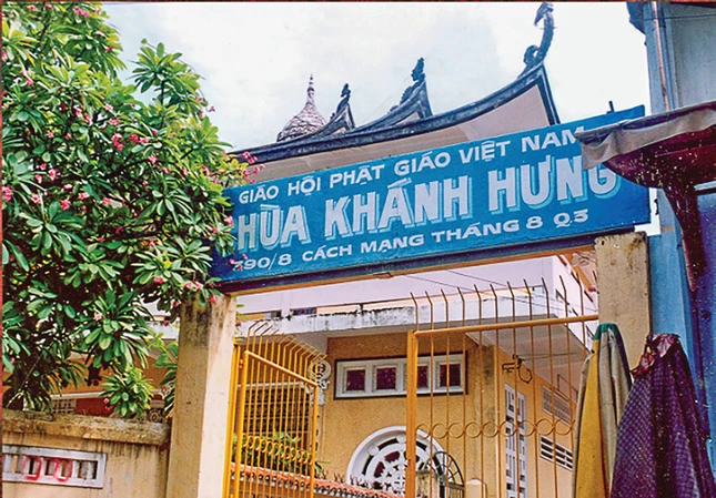 Chùa Khánh Hưng tọa lạc tại 390/8 Cách Mạng Tháng Tám, P.Nhiêu Lộc, TP.HCM Chùa Khánh Hưng tọa lạc tại 390/8 Cách Mạng Tháng Tám, P.Nhiêu Lộc, TP.HCM