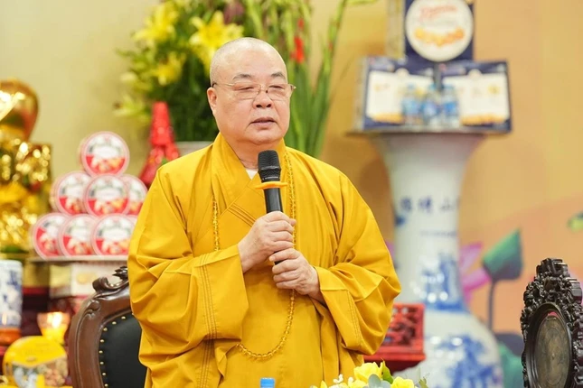 Trưởng lão Hòa thượng Thích Thanh Nhiễu