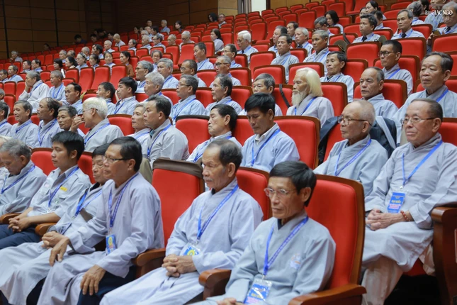 Phật tử tham dự
