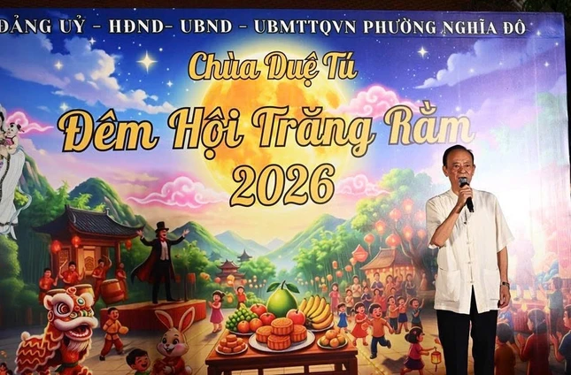 Ông Phạm Văn Xuyên phát biểu