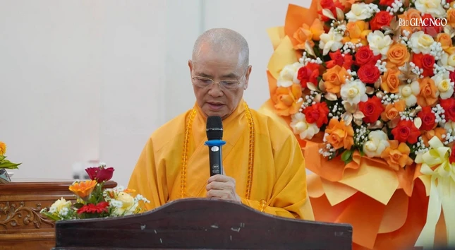 Hòa thượng Thích Huệ Phước phát biểu khai mạc