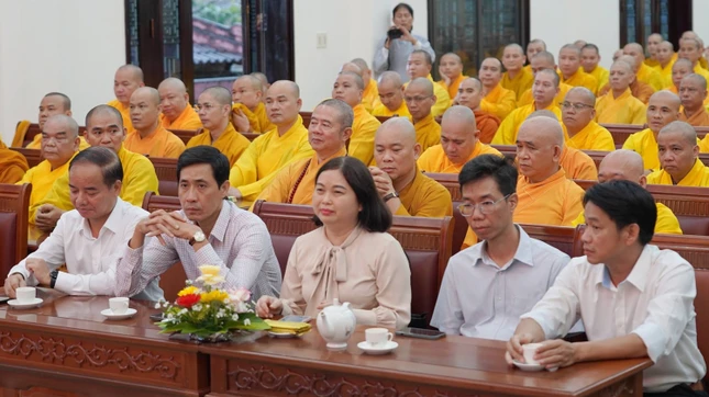 Đại biểu tham dự