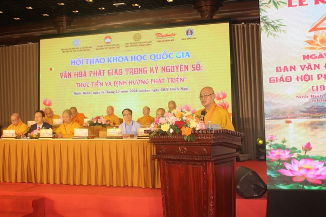 Hòa thượng Thích Minh Hiền phát biểu đề dẫn