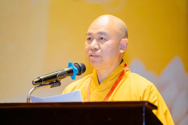 Thượng tọa Thích Đức Thiện phát biểu khai mạc hội thảo Thượng tọa Thích Đức Thiện phát biểu khai mạc hội thảo