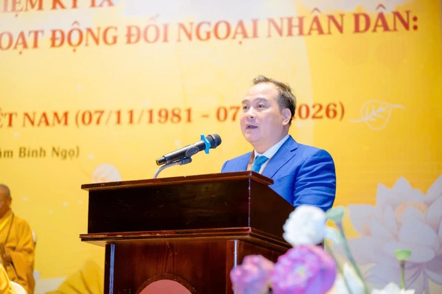 PGS.TS Nguyễn Trọng Điệp phát biểu đề dẫn PGS.TS Nguyễn Trọng Điệp phát biểu đề dẫn