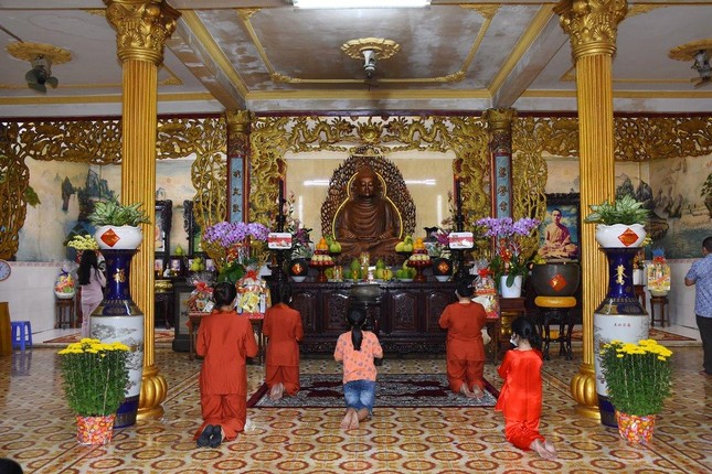 Không quá 20 trong lễ nghi tôn giáo trên địa bàn TP.HCM theo chỉ của chính quyền - tại tịnh xá Lộc Uyển (Q.6)