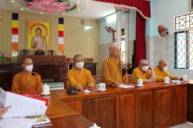 Hòa thượng Thích Thiện Minh ban đạo từ