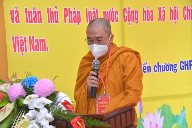 Thượng tọa Thích Thiện Hạnh trình danh sách dự kiến tân Ban Trị sự Phật giáo quận nhiệm kỳ mới