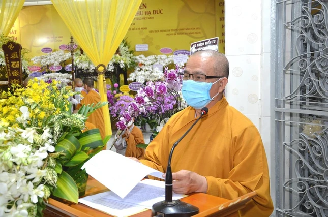 Thượng tọa Thích Tâm Chơn phát biểu cảm tạ