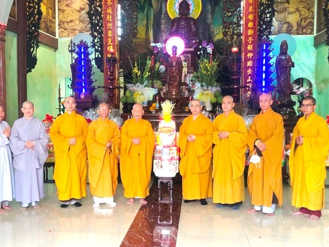 Khánh tuế Hòa thượng Thích Huệ Minh, Trưởng ban Nghi lễ Phật giáo Trung ương tại chùa Giác Uyển