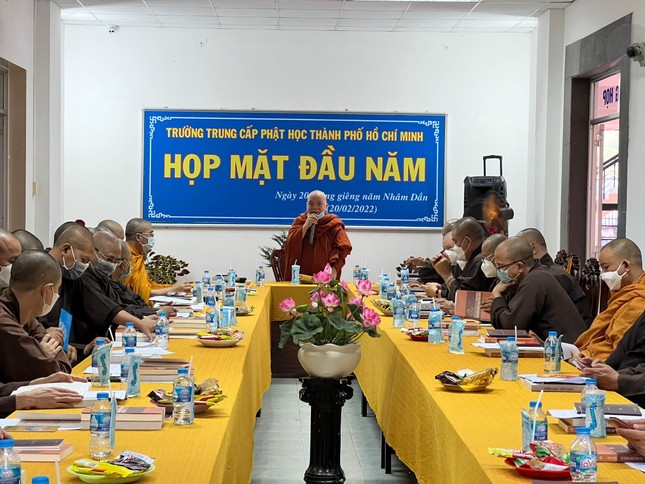 Hòa thượng Thích Thiện Tâm thăm hỏi cũng như đúc kết buổi gặp mặt