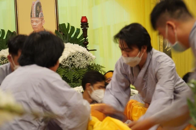 Môn đồ pháp quyến không còn được nghe lời thầy chỉ dạy Môn đồ pháp quyến không còn được nghe lời thầy chỉ dạy